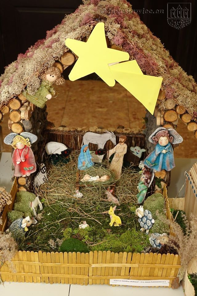 Wystawa szopek bożonarodzeniowych w ratuszu