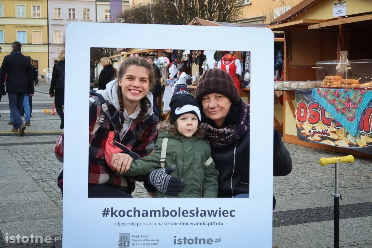 Akcja #kochambolesławiec na Gwiazdce Życzliwości 2019
