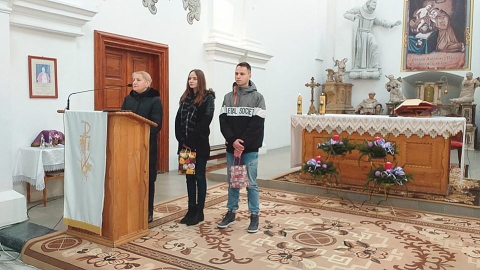 Bolesławianie zawieźli paczki świąteczne Polakom na Ukrainie