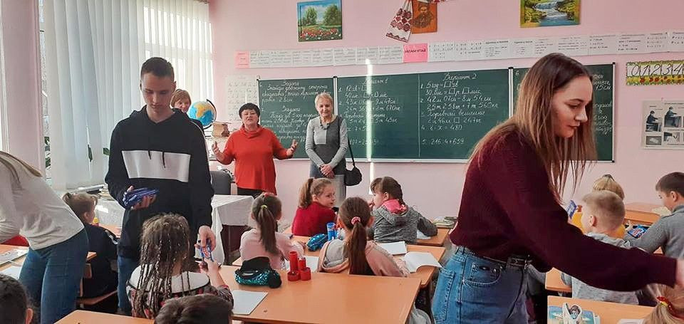 Bolesławianie zawieźli paczki świąteczne Polakom na Ukrainie