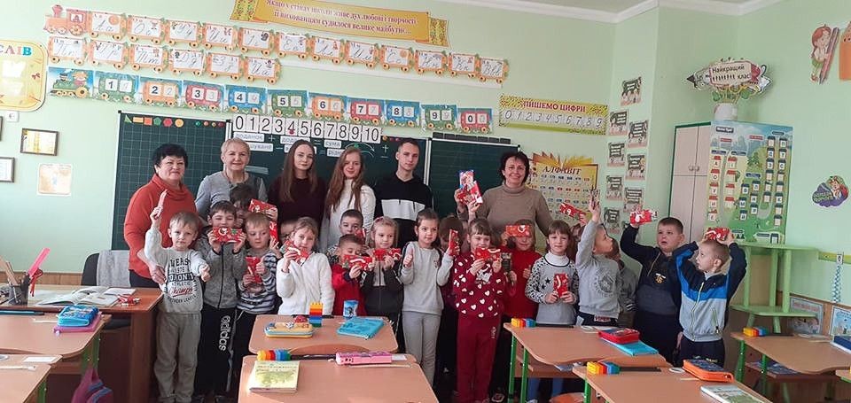 Bolesławianie zawieźli paczki świąteczne Polakom na Ukrainie