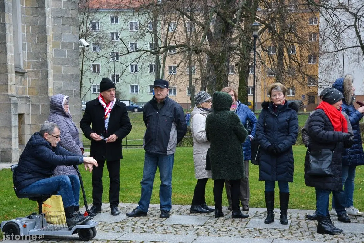 Bolesławianie ponownie protestowali przed Sądem Rejonowym