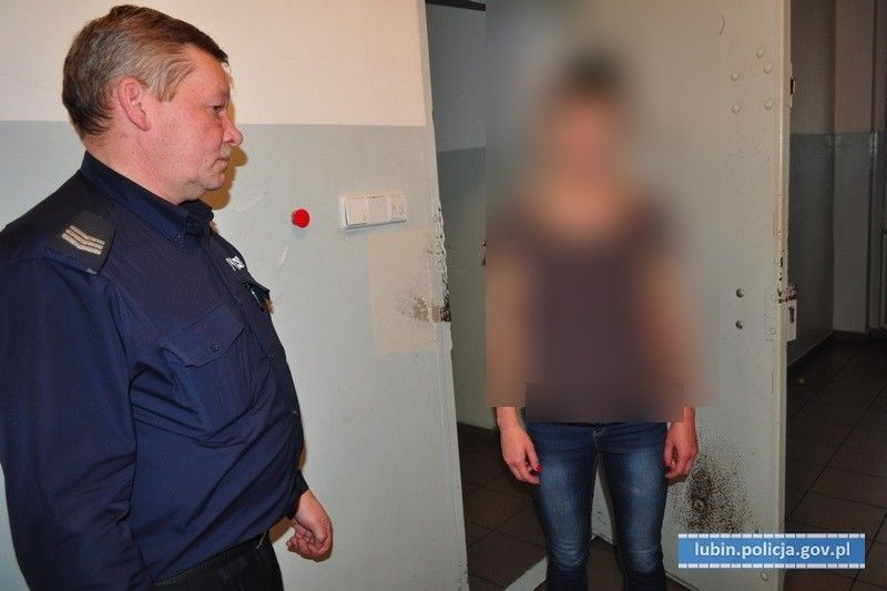 Troje agresorów pobiło ratownika medycznego. Dwójka napastników była pijana