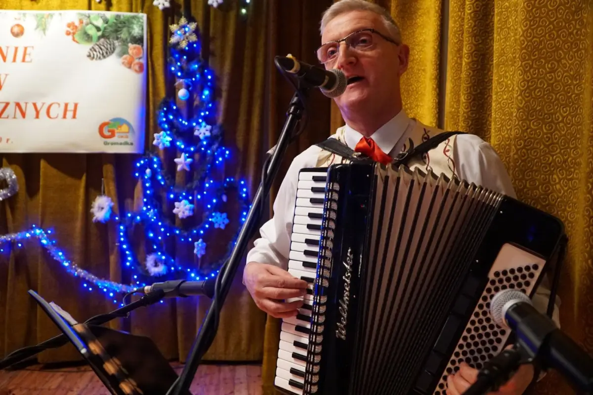 Gromadka: Spotkanie Zespołów Folklorystycznych za nami