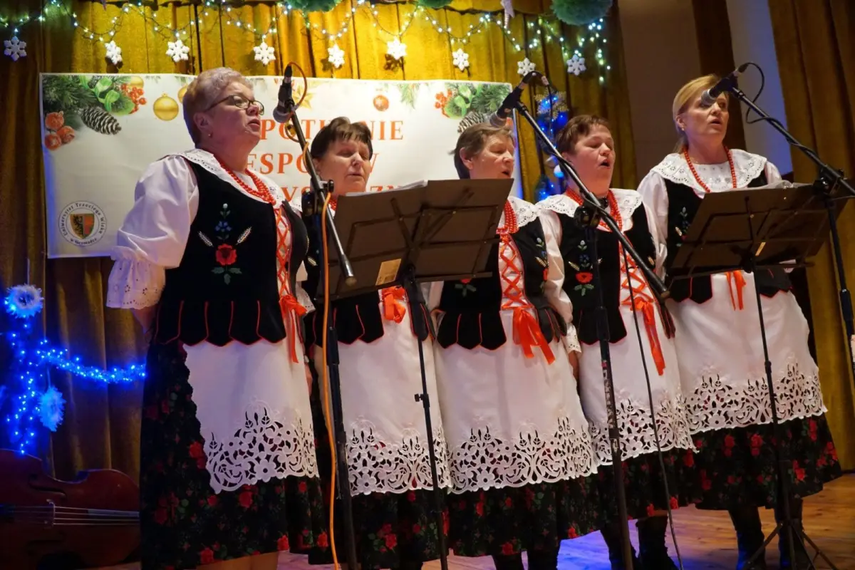 Gromadka: Spotkanie Zespołów Folklorystycznych za nami