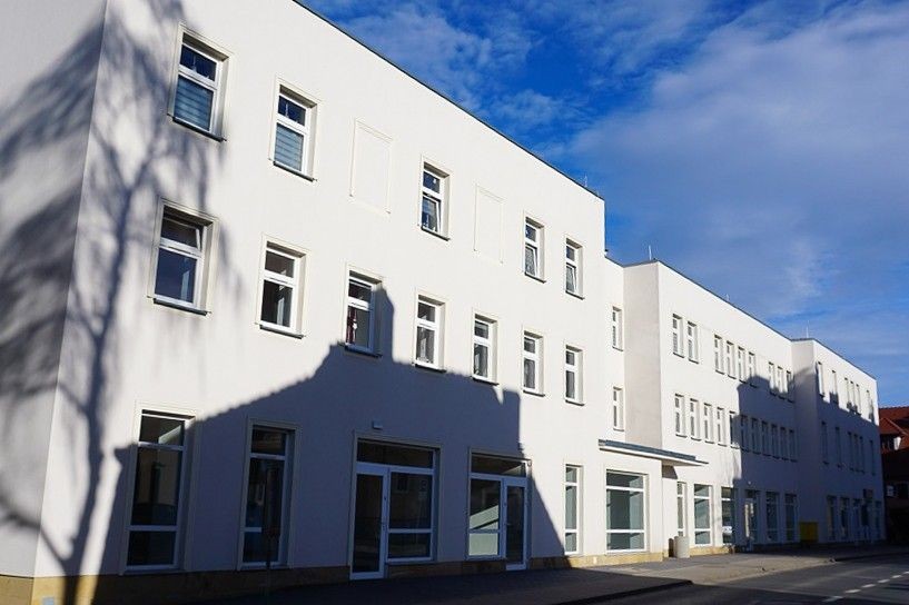 Fundacja pomagająca małżeństwom z filią w Nowogrodźcu