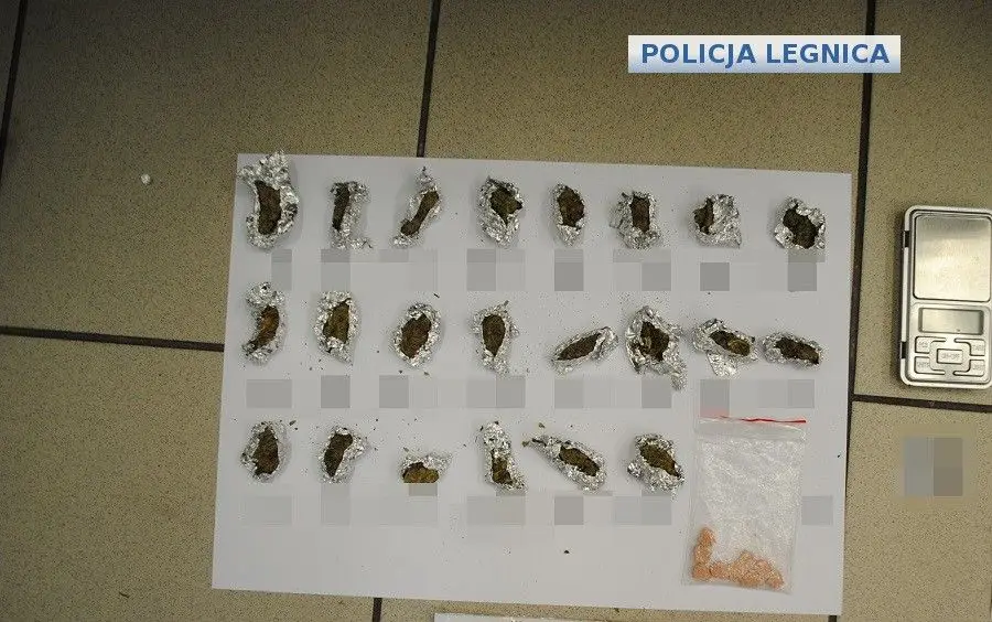 19-latek wpadł z dużą ilością narkotyków