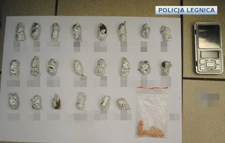 19-latek wpadł z dużą ilością narkotyków