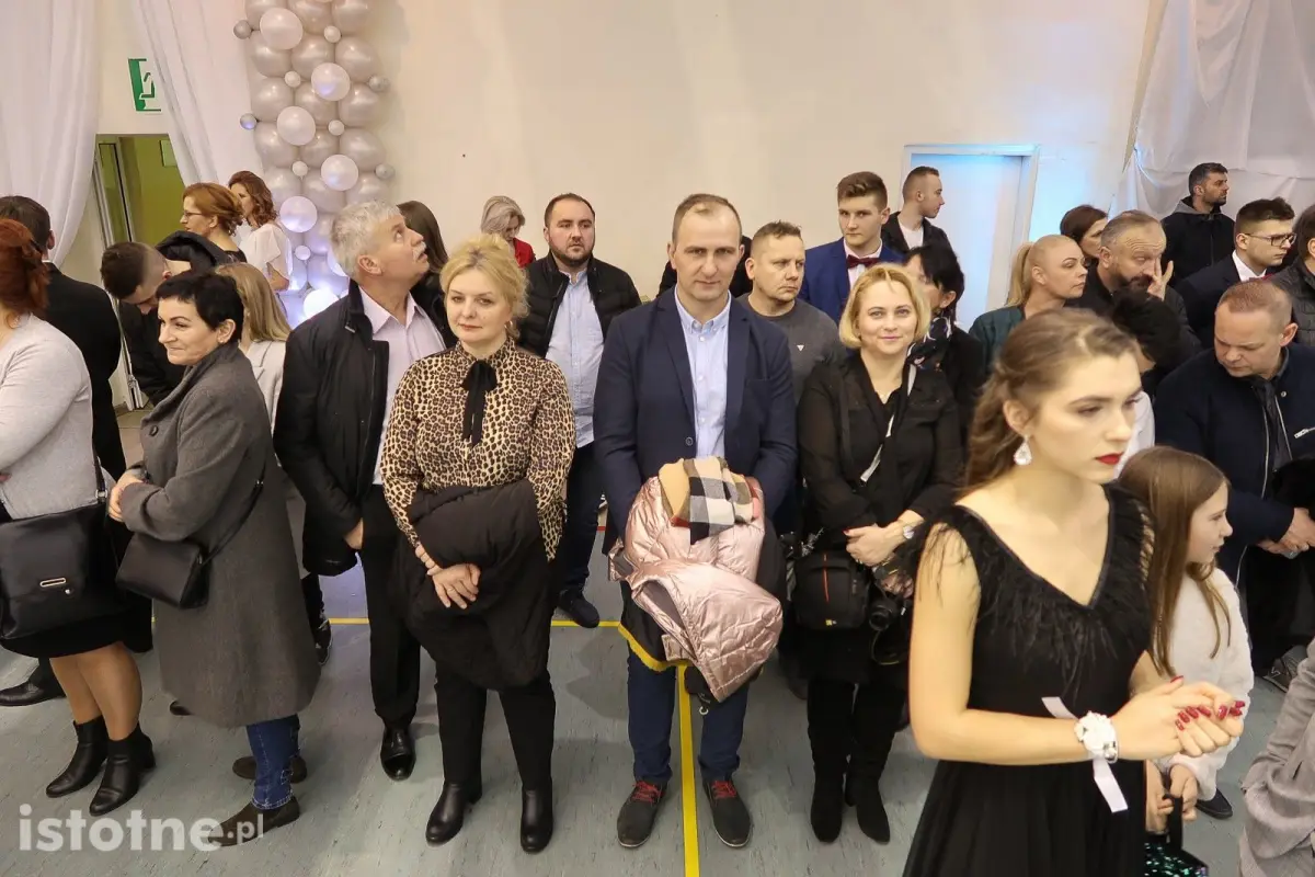 Studniówka w I Liceum Ogólnokształcącym w Bolesławcu