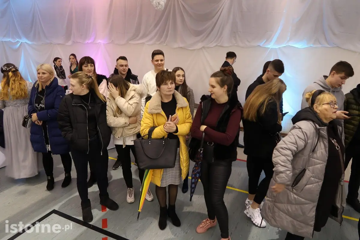 Studniówka w I Liceum Ogólnokształcącym w Bolesławcu
