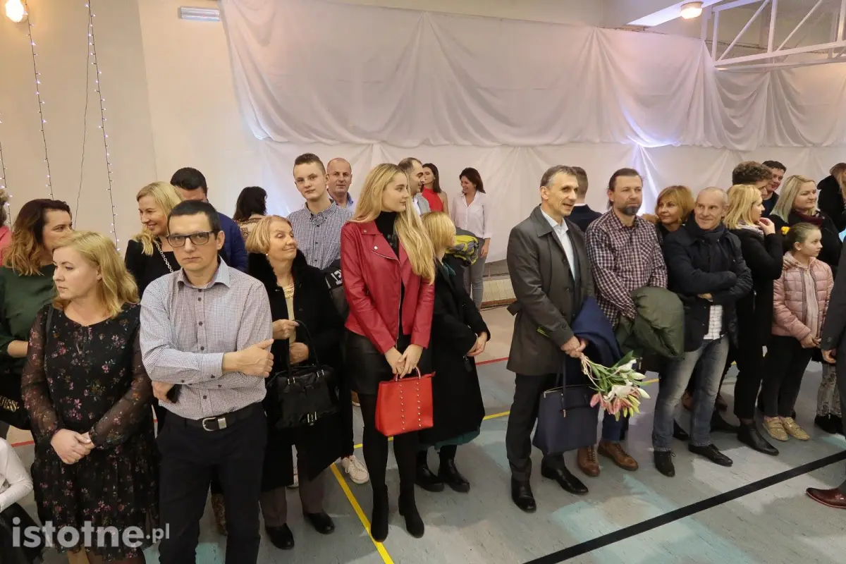 Studniówka w I Liceum Ogólnokształcącym w Bolesławcu