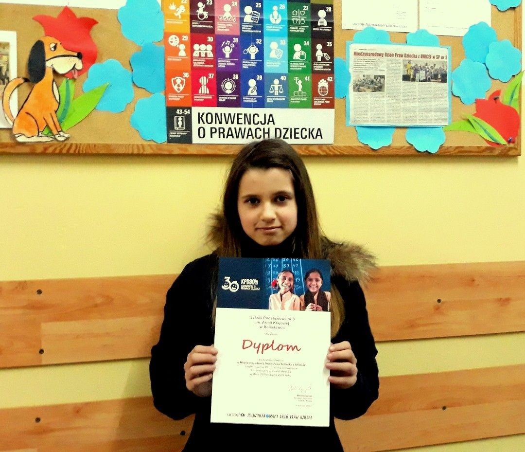 Dyplom UNICEF dla Szkoły Podstawowej nr 3