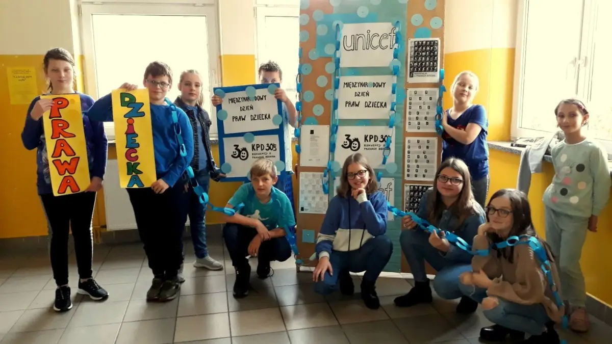 Dyplom UNICEF dla Szkoły Podstawowej nr 3