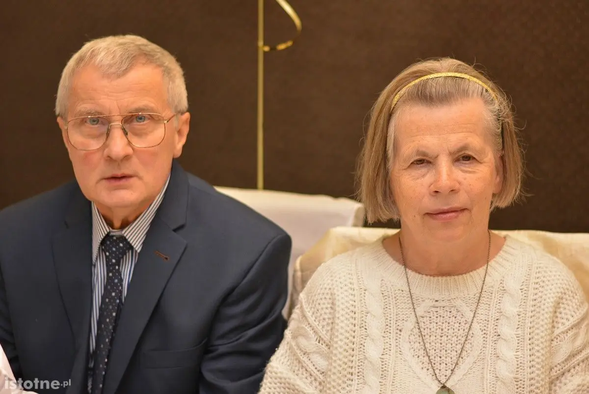 Zobacz, jak bawili się na studniówce uczniowie Zespołu Szkół Budowlanych