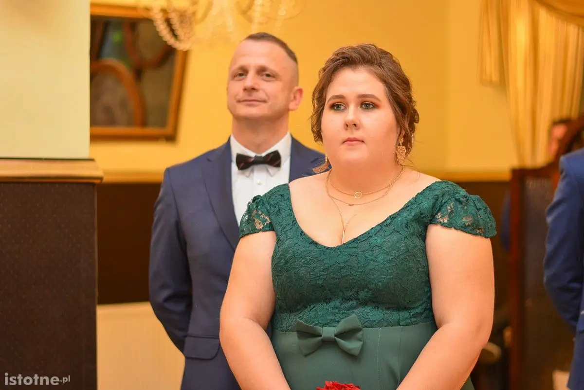 Zobacz, jak bawili się na studniówce uczniowie Zespołu Szkół Budowlanych