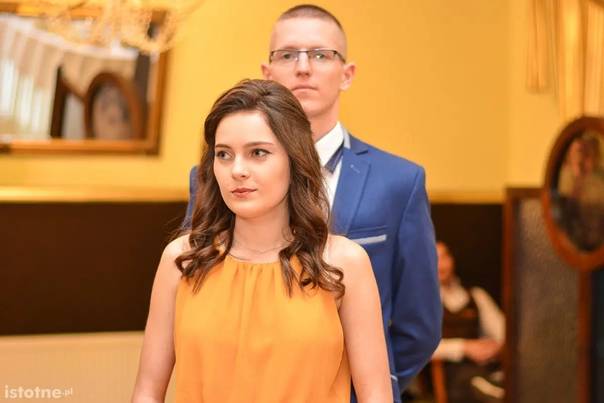 Zobacz, jak bawili się na studniówce uczniowie Zespołu Szkół Budowlanych