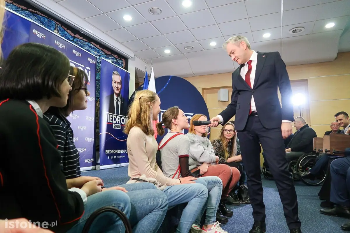 Spotkanie wyborcze Roberta Biedronia w Bolesławcu