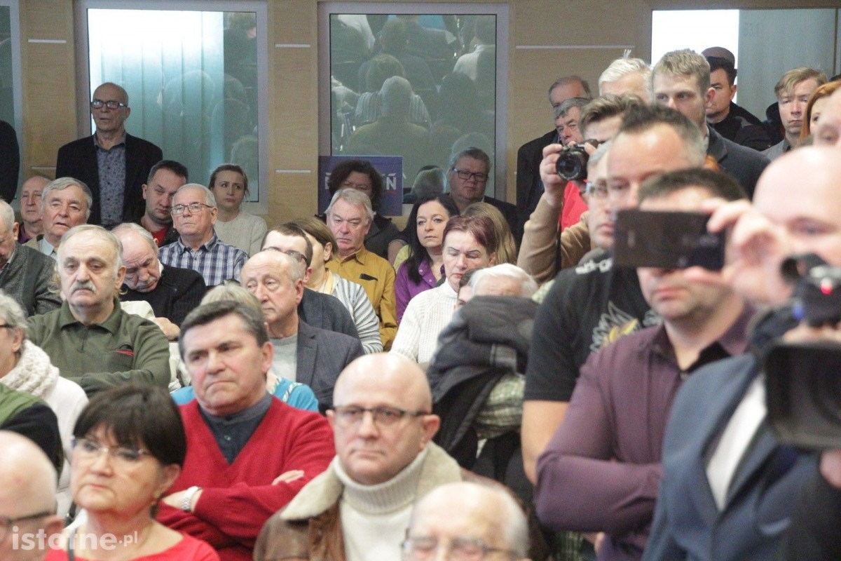 Spotkanie wyborcze Roberta Biedronia w Bolesławcu