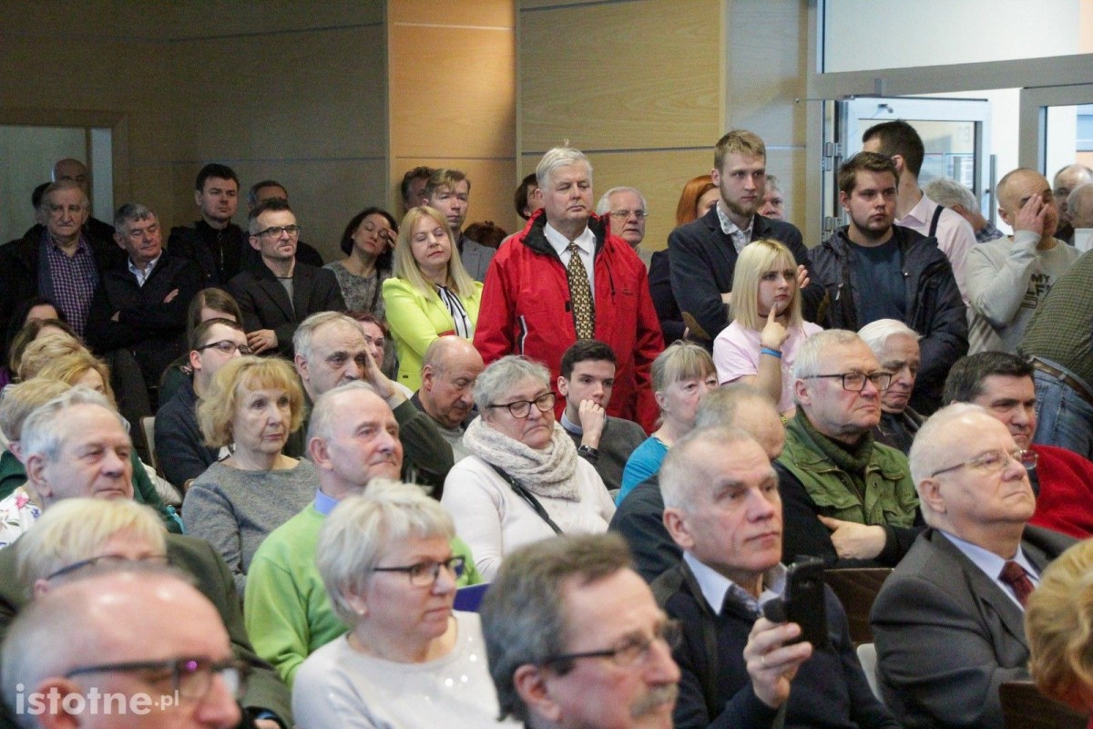 Spotkanie wyborcze Roberta Biedronia w Bolesławcu