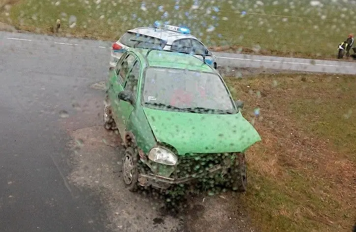 Zderzenie Mercedesa z Oplem koło Iwin