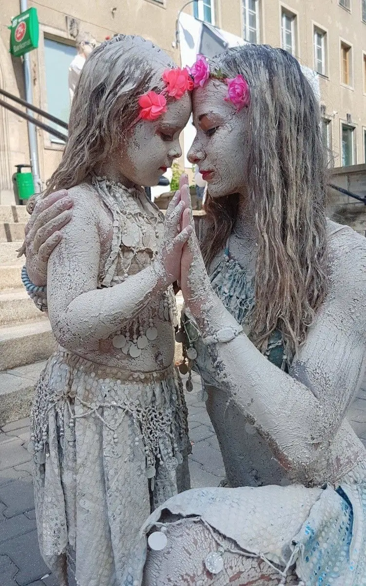 Katarzyna Kamila Janowiec na Glina Show