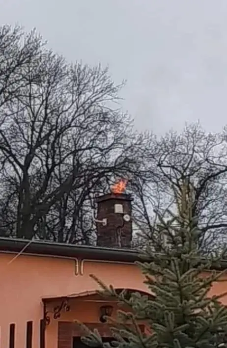 Akcja straży pożarnej w Trzebieniu (gmina Bolesławiec)