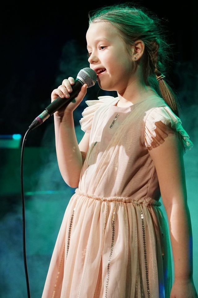 Koncert w Teatrze Starym w Bolesławcu. Podziękowanie dla osób, które pomogły w organizacji Opłatka