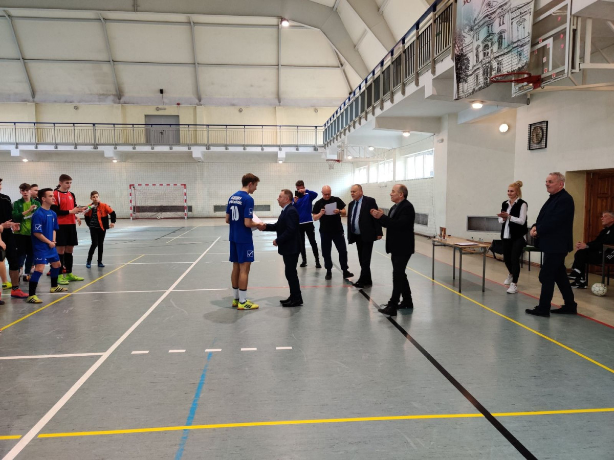 IX Mistrzostwa o Puchar Zarządu Powiatu Bolesławieckiego w Halowej Piłce Nożnej