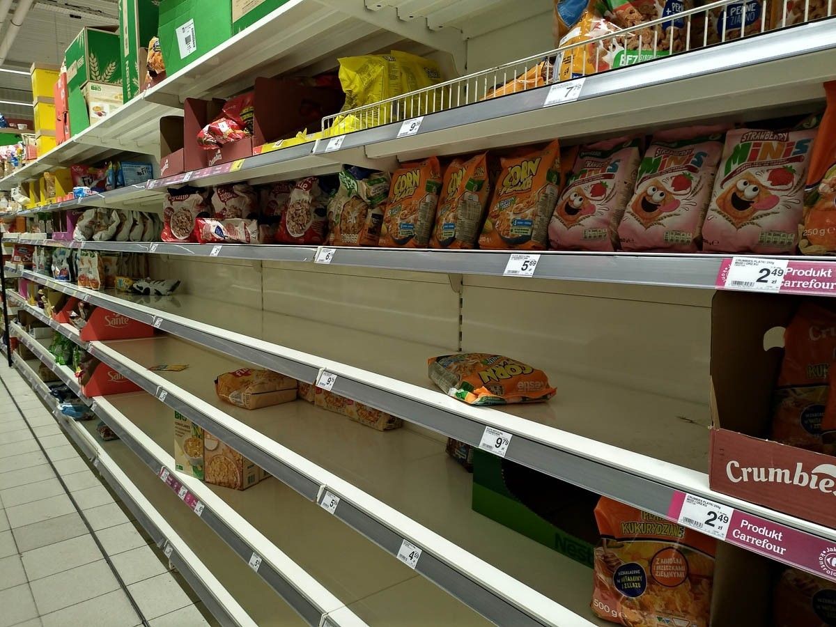 Zakupy w dobie koronawirusa w Bolesławcu