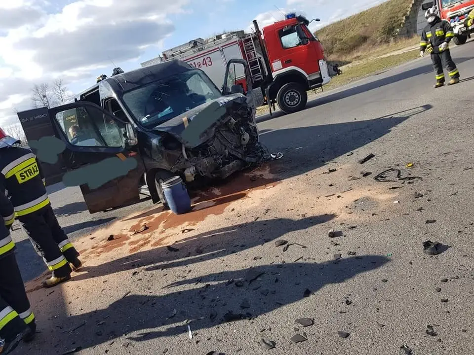 Wypadek koło Szczytnicy (gmina Warta Bolesławiecka)