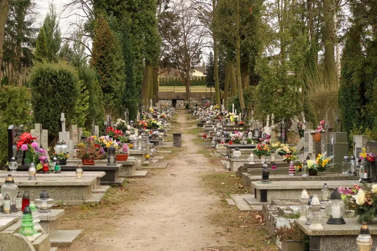 Cmentarz komunalny w Bolesławcu
