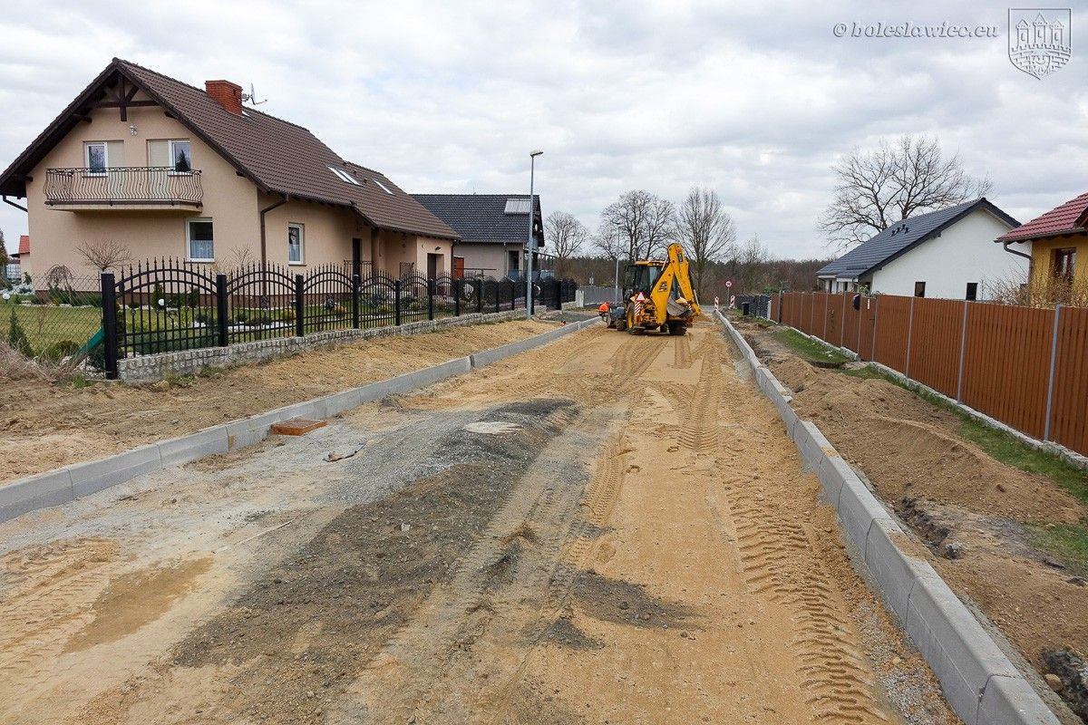 Prace przy ulicy Kamiennej w Bolesławcu