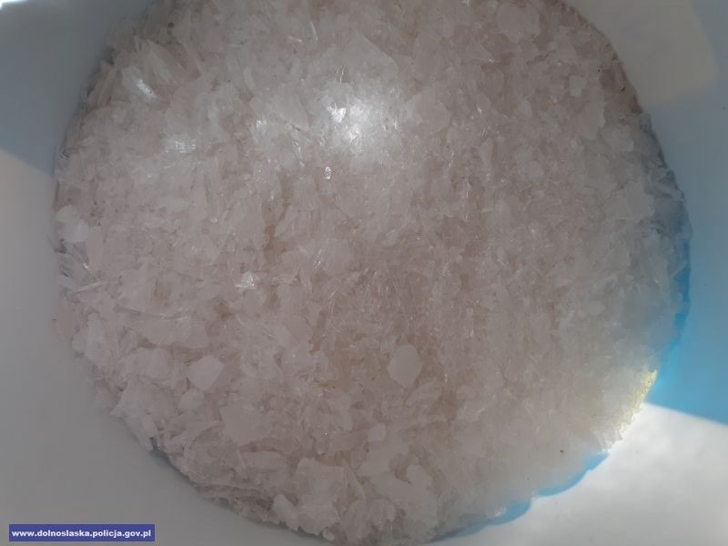 Narkotyki ujawnione przez bolesławiecką policję na posesji Wojciecha W.