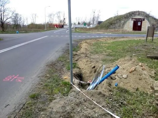 Будівництво дорожнього освітлення на території LSSE Krzywa