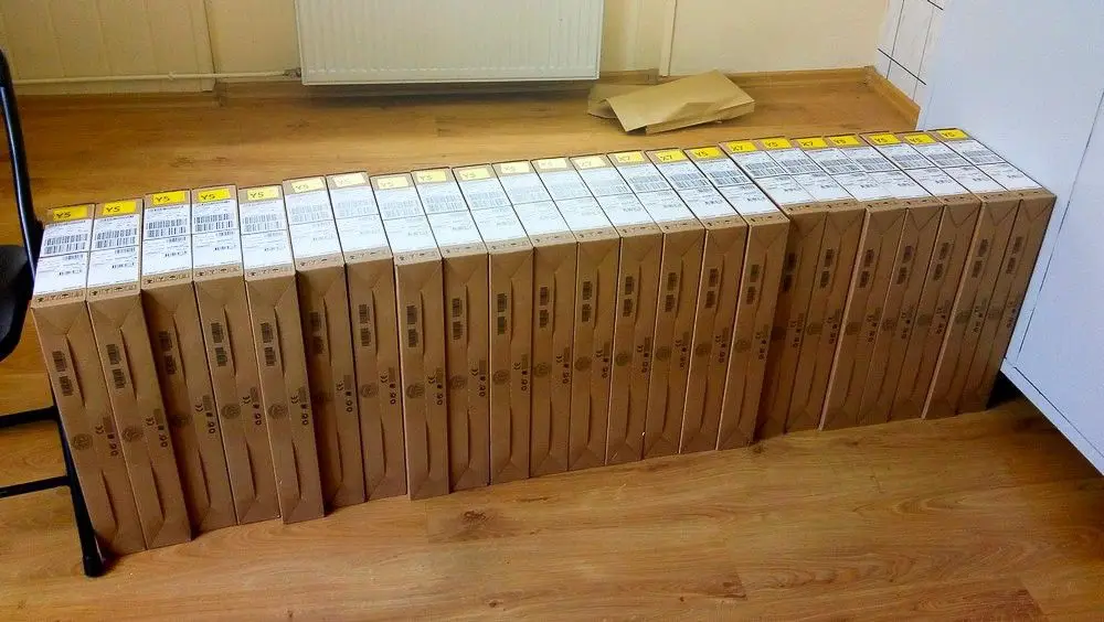 23 laptopy dla uczniów i nauczycieli od Gminy Warta Bolesławiecka