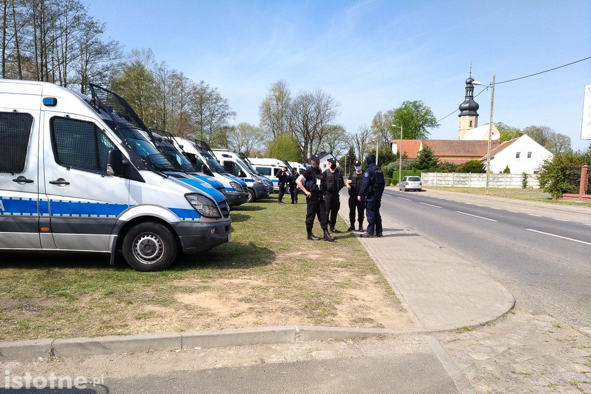 Poszukiwania 3,5-letniego Kacperka w Nowogrodźcu