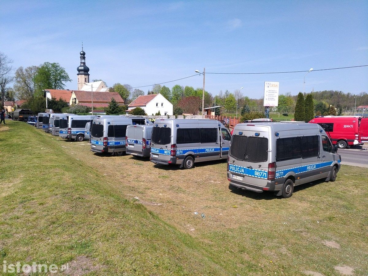 Poszukiwania 3,5-letniego Kacperka w Nowogrodźcu