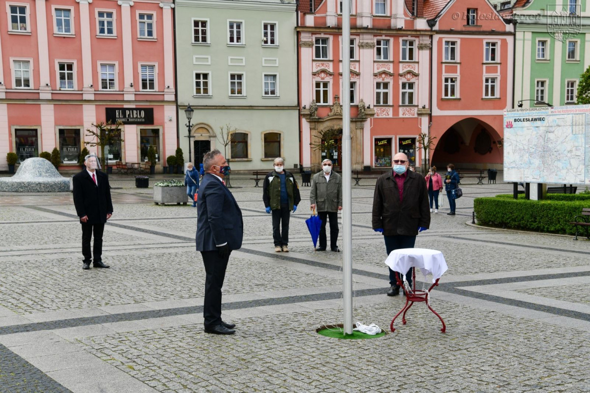 Biało-Czerwona na bolesławieckim Rynku