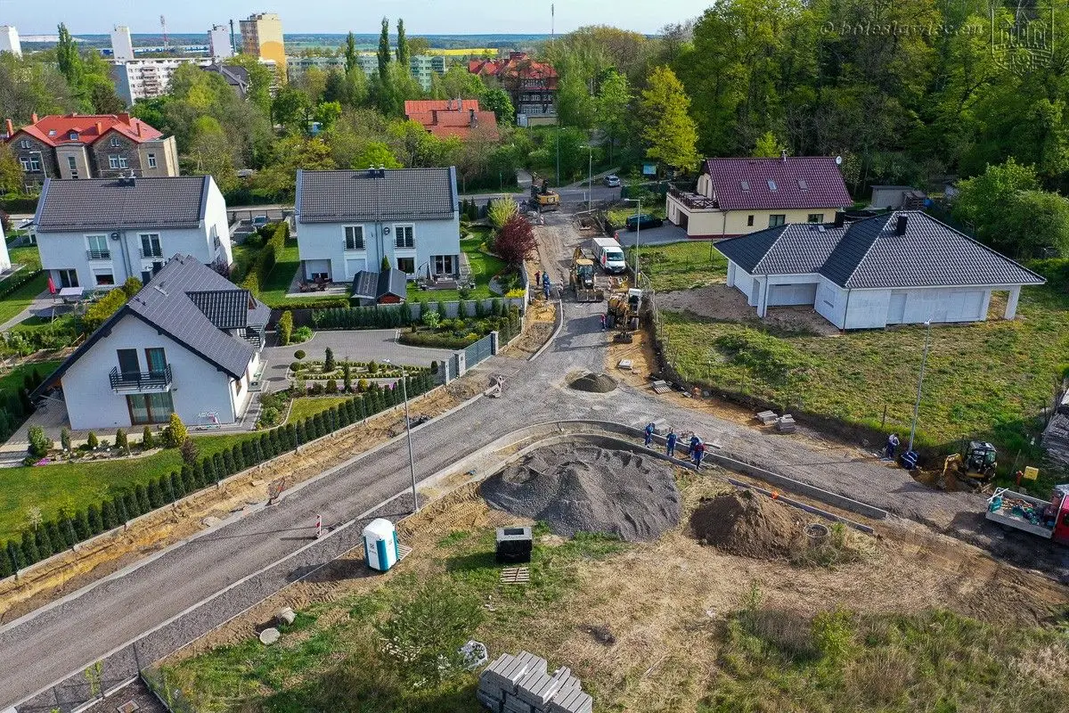 Budowa drogi przy ulicy Jagiellonów w Bolesławcu