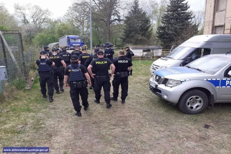Poszukiwania Kacperka w Nowogrodźcu (powiat bolesławiecki) i okolicach