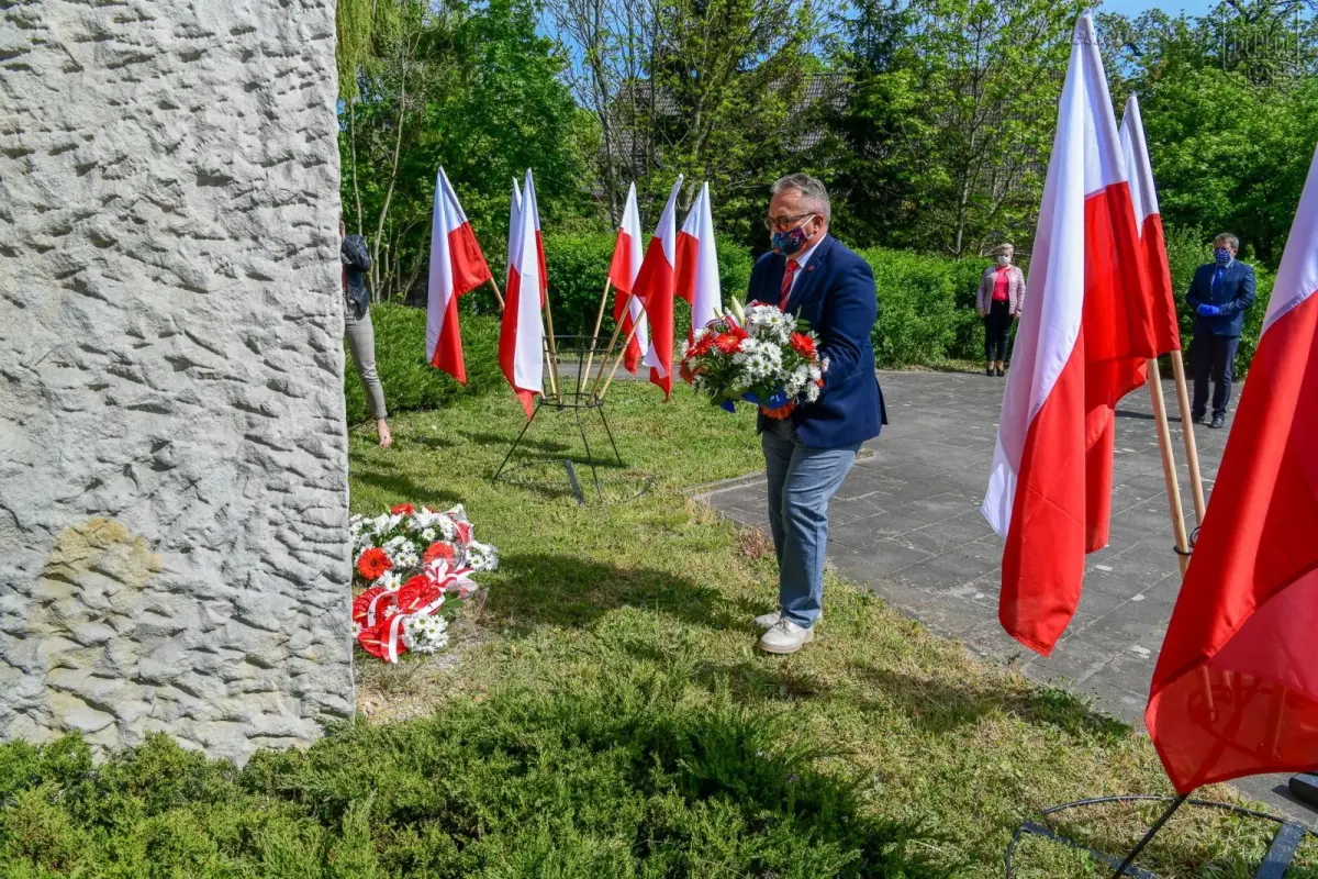 Bolesławiec: symboliczna uroczystość związana z rocznicą zakończenia II wojny światowej