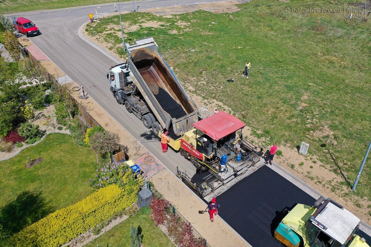 Budują dróg w Bolesławcu. Ulice Bazaltowa, Kamienna, Zabobrze