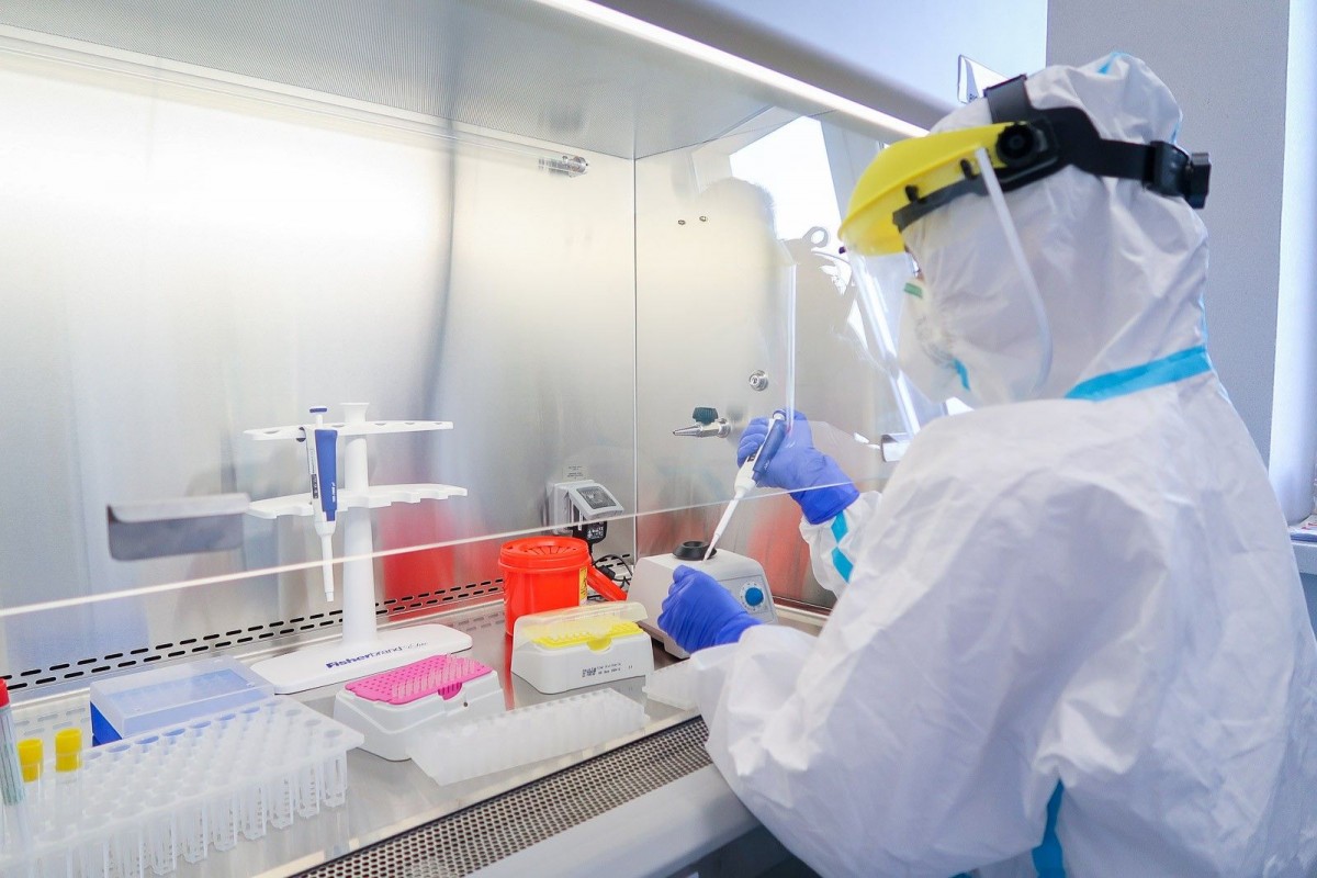 Laboratorium w szpitalu w Bolesławcu, gdzie będą prowadzone badania genetyczne na koronawirusa