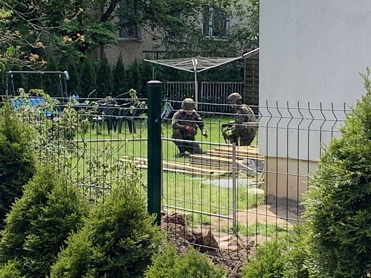 Akcja żołnierzy z Patrolu Rozminowania nr 23 z 23 Pułku Artylerii przy ulicy Góralskiej w Bolesławcu