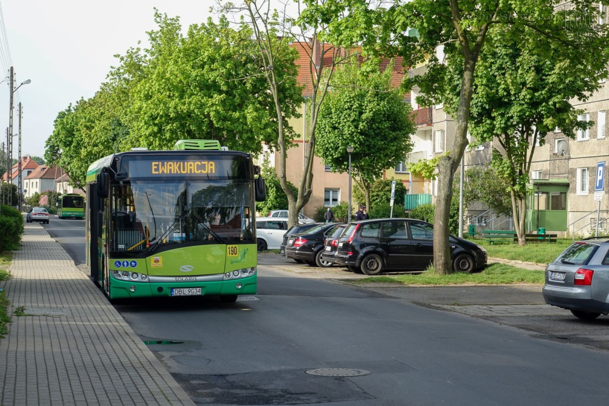 Akcja saperów przy ulicy Góralskiej w Bolesławcu