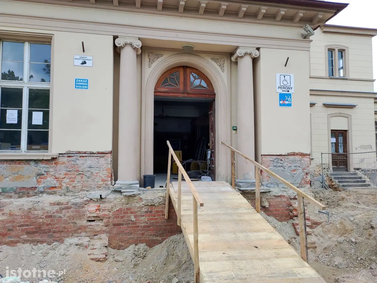 Remont dworca PKP w Bolesławcu