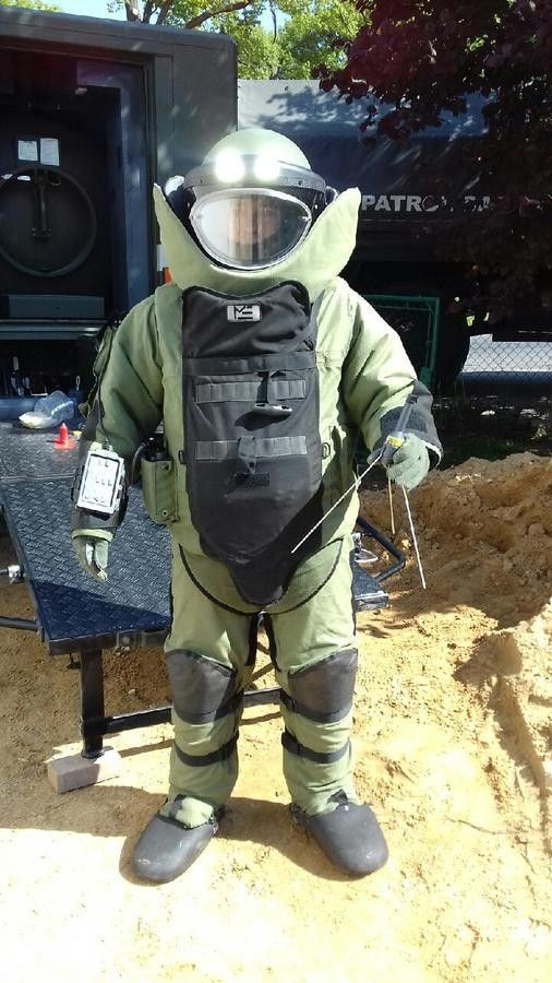 Akcja saperów z Patrolu Rozminowania nr 23 z 23 Pułku Artylerii przy ul. Góralskiej w Bolesławcu