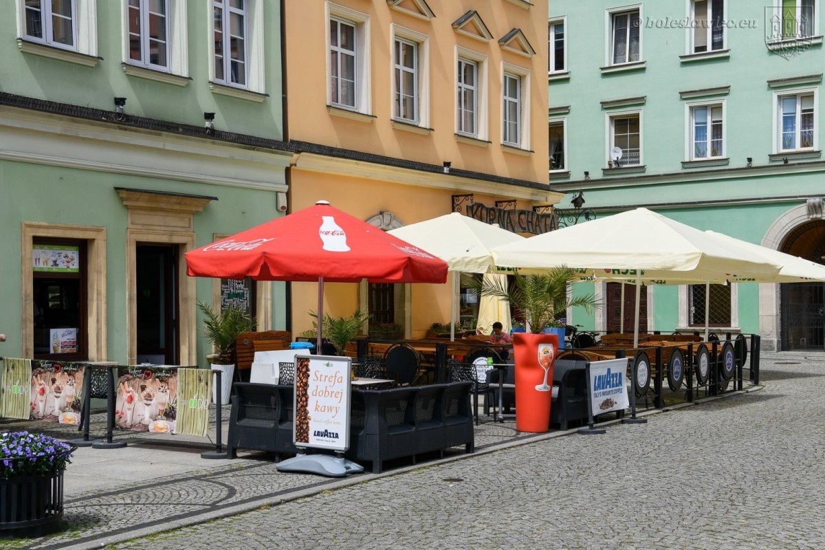 Na bolesławieckim Rynku działają ogródki kawiarniane