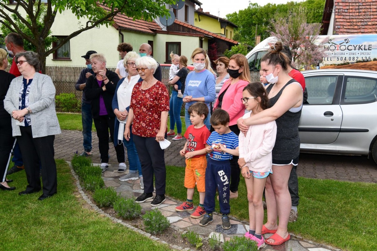 Przyjęcie-niespodzianka z okazji setnych urodzin Janiny Walenciejczyk z Bolesławca