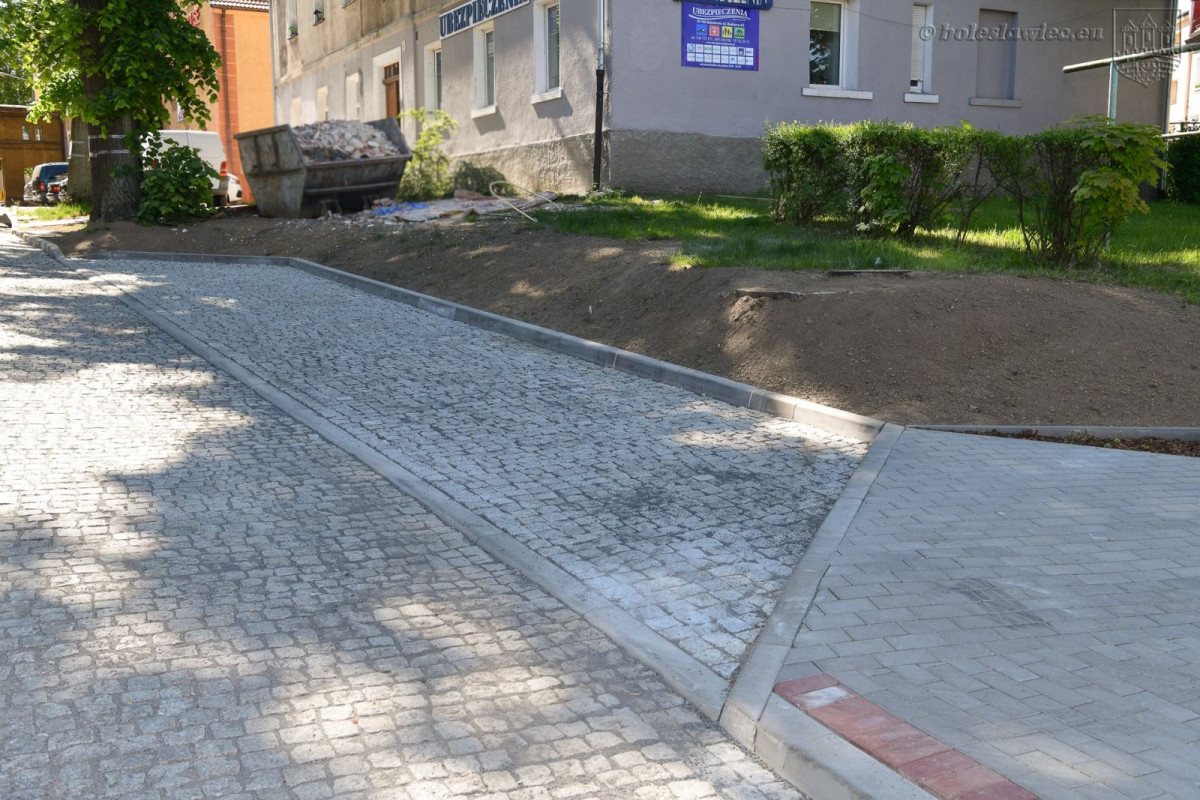 Prace przy ulicy Bankowej w Bolesławcu zakończone